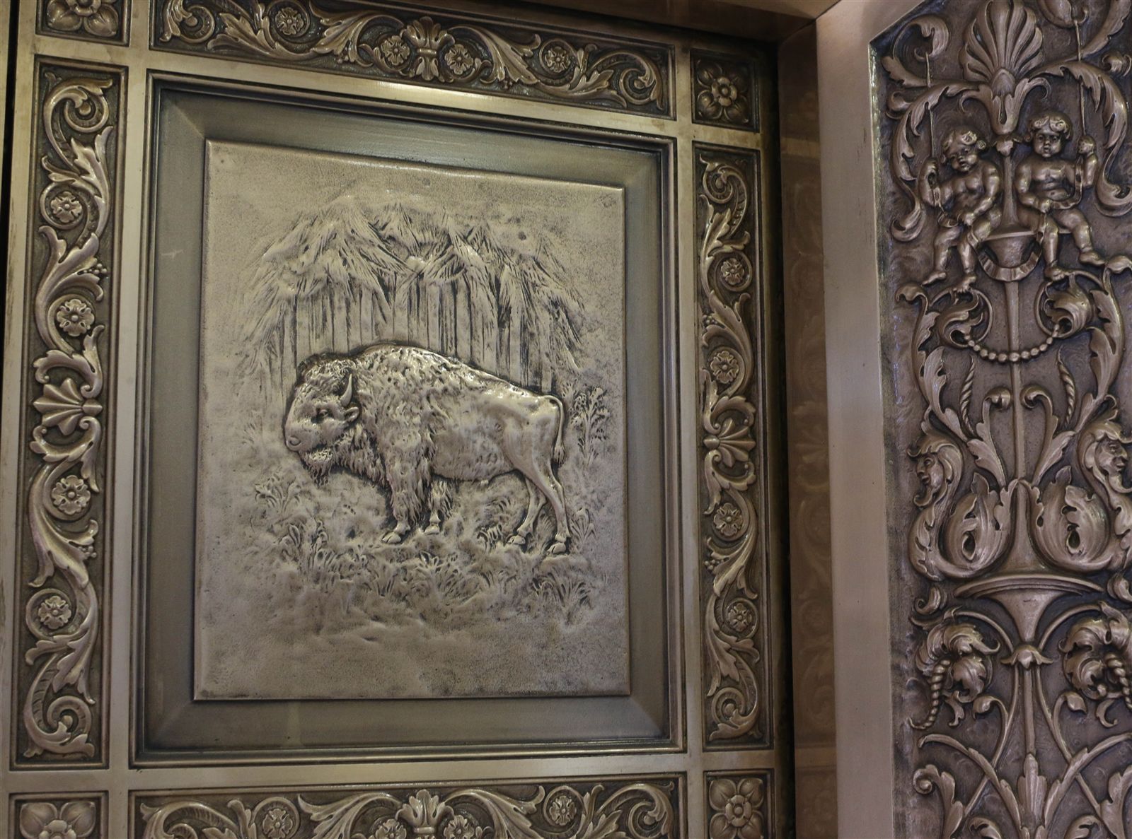 A Closer Look: Ellicott Square Building